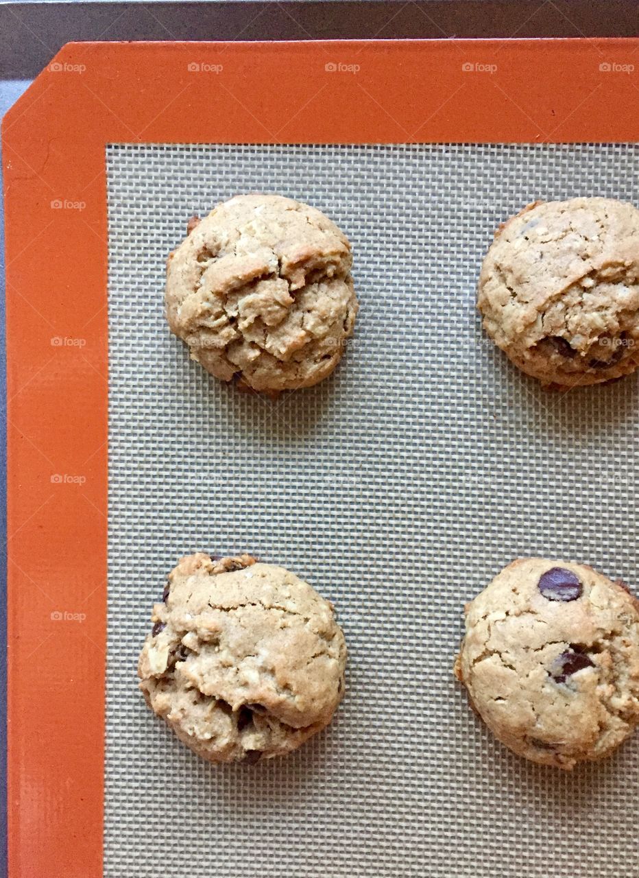 Orange Color Story - cookies on a non-stick baking mat