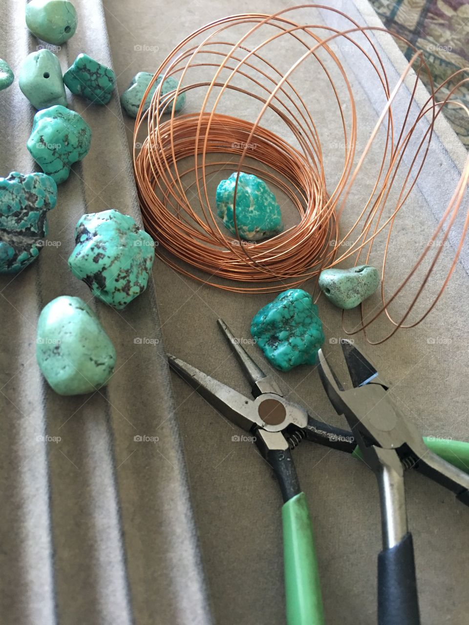 Crafting tools and supplies for making jewelry 