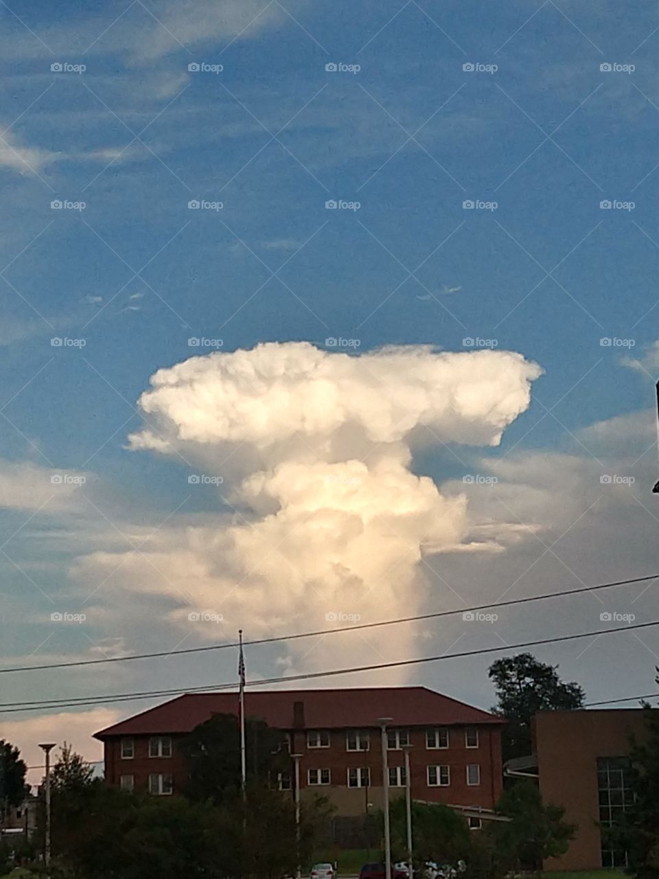 a really cool looking cloud that resembles a mushroom