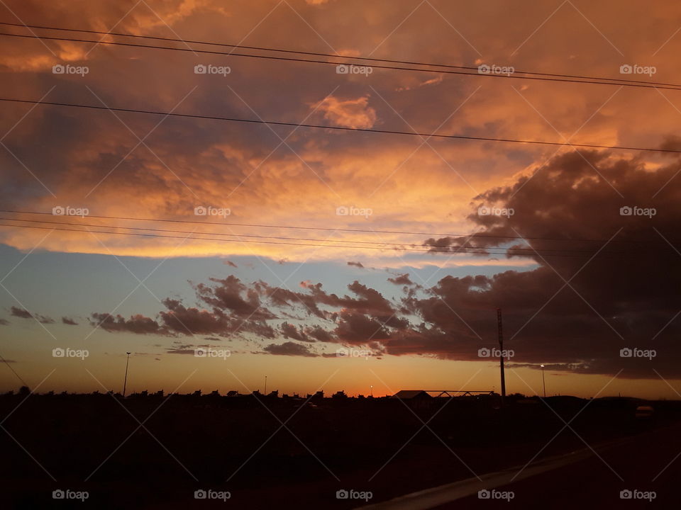 A beautiful evening skies and the sunsets.