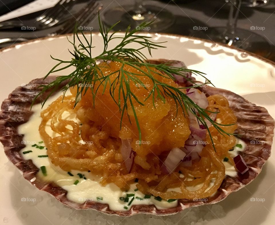 Whitefish roe in a seashell