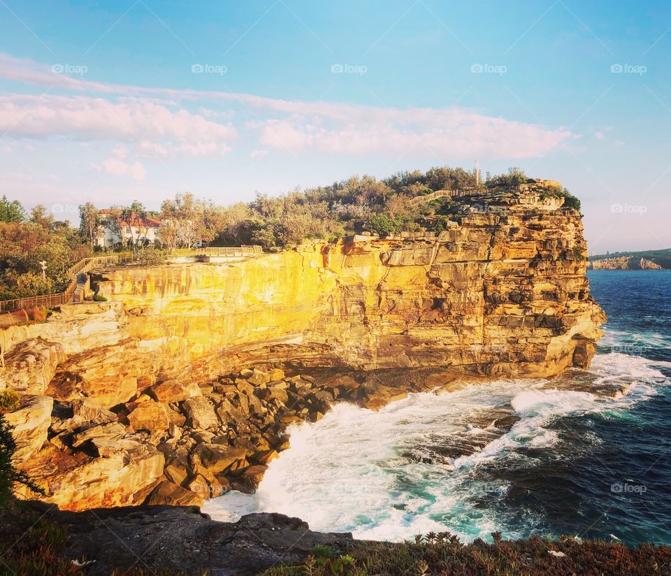 Cliffs and wild seas Sydney 