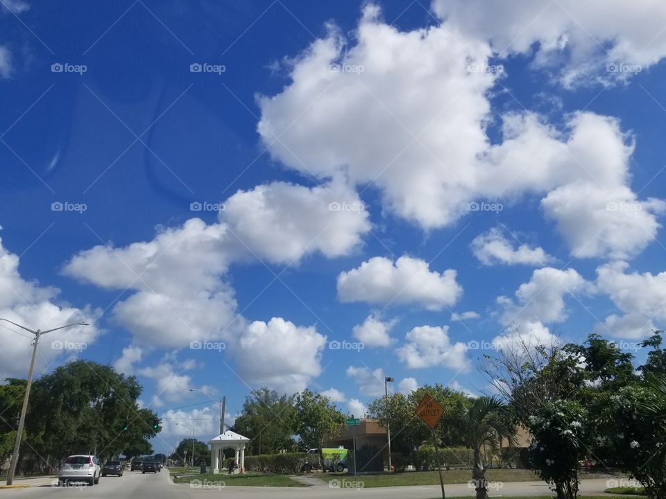 SoFlo blue skies and puffy clouds in November
