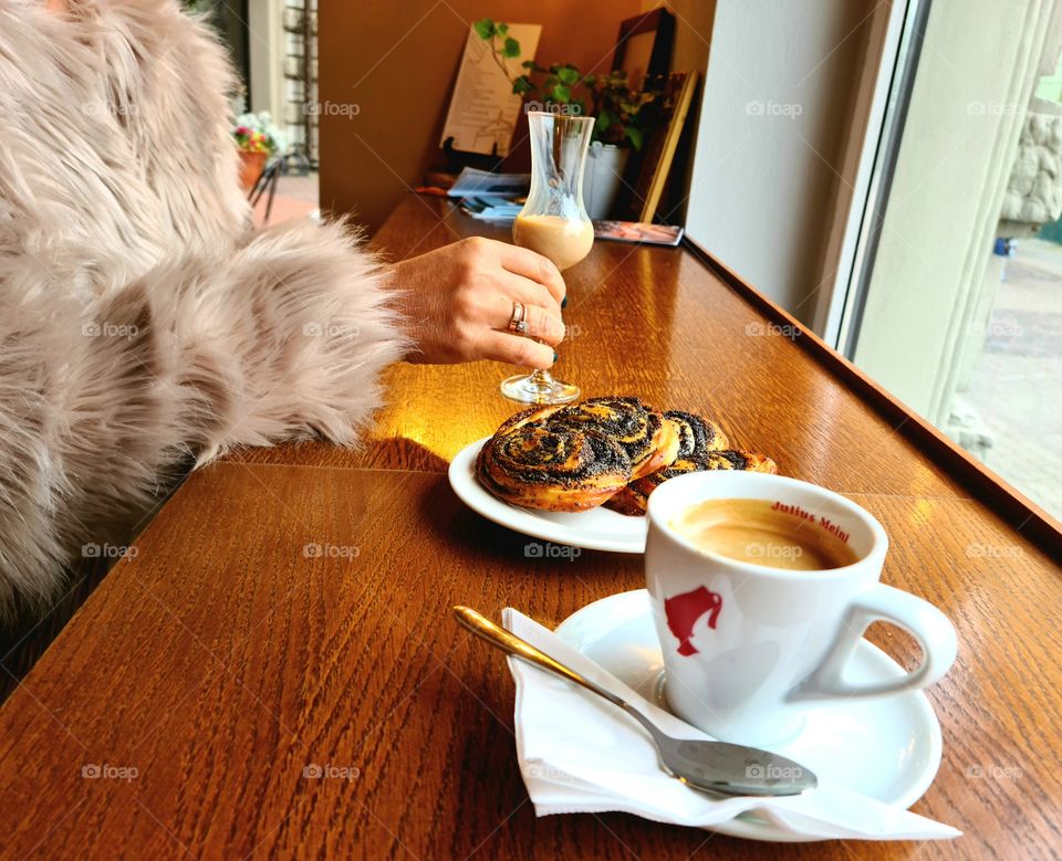 romantic coffetime with wife in cafe