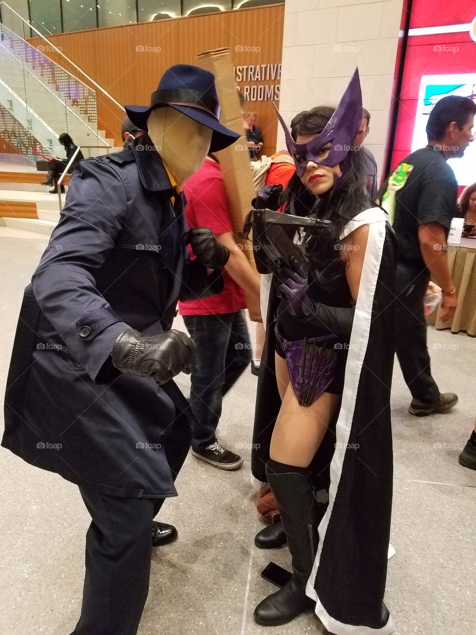 The Question and Huntress Cosplay