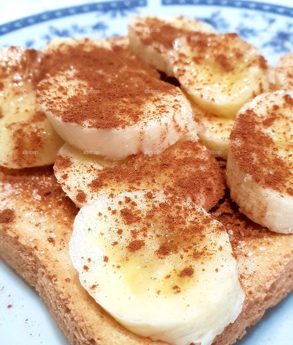 Banana's toast