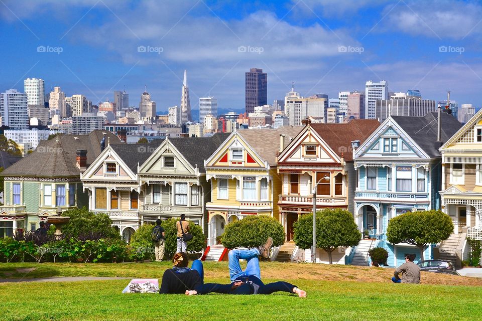 The famous and beautiful Painted Ladies of San Francisco ❤💚💙💛💜