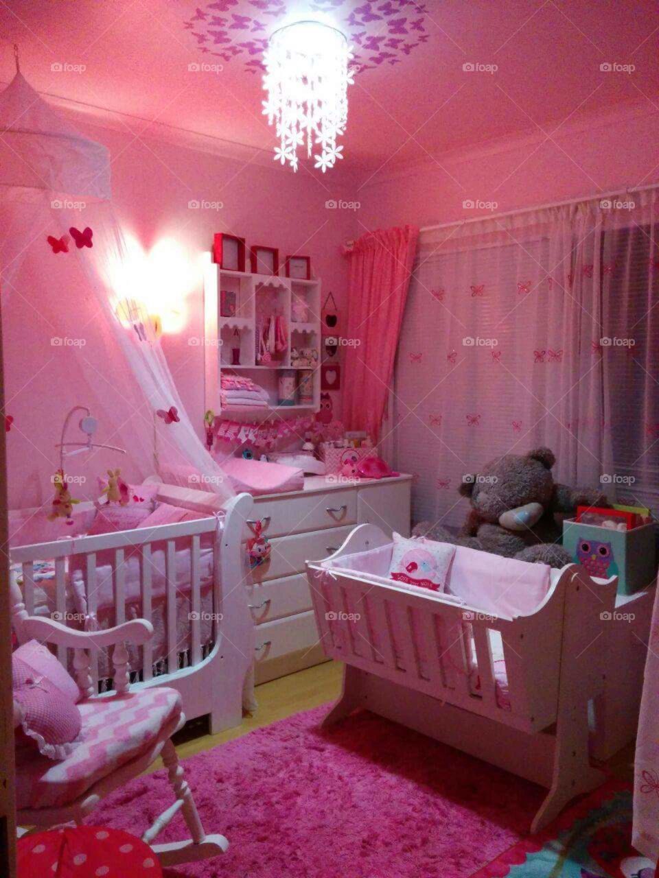 baby girl nursery