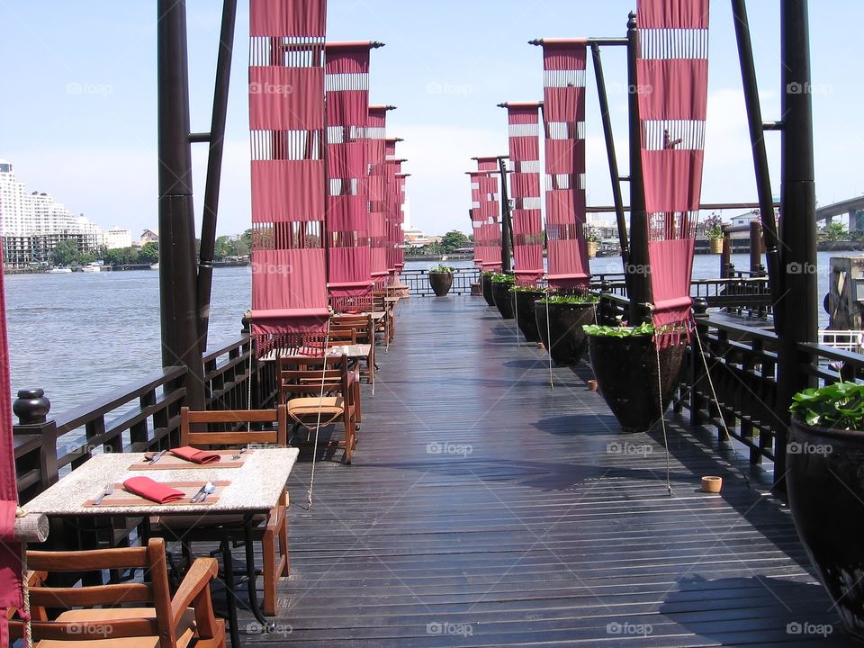 Boat Walk. Chao Prahaya River