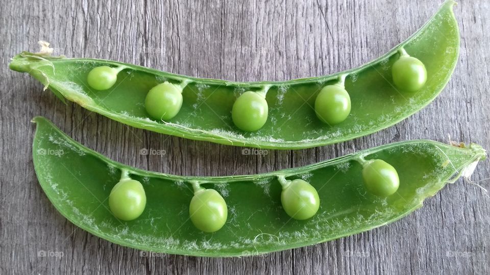 Pea pods