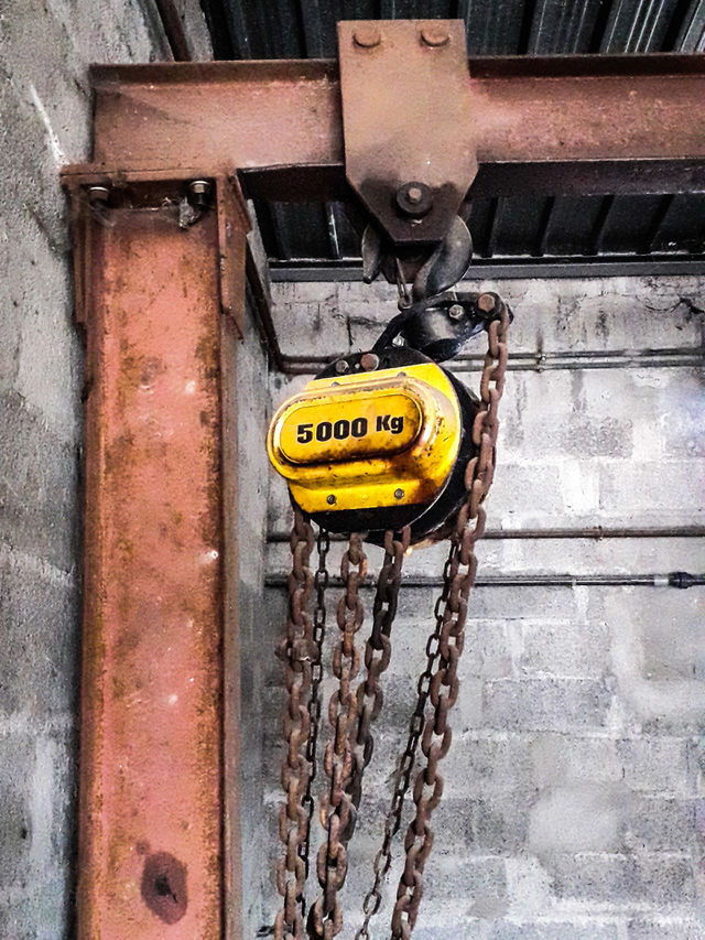 5000 kg