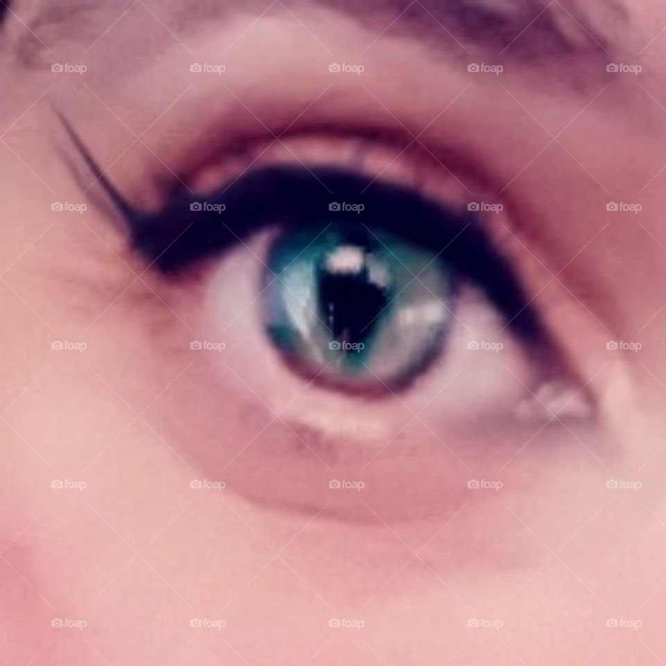 green eye with make-up