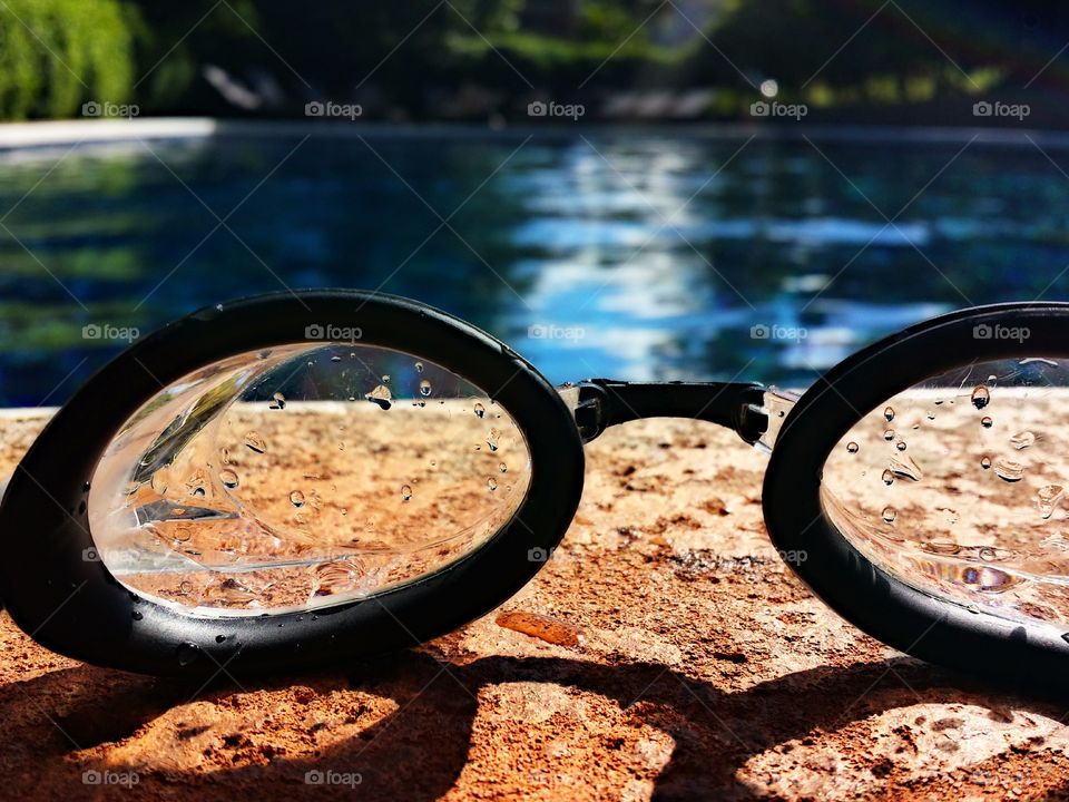 Early swimming . Early swimming 