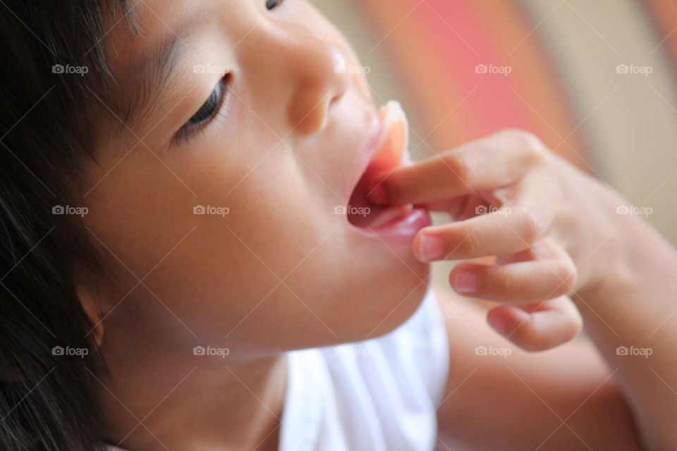 food child enjoy close up by ntelan3773
