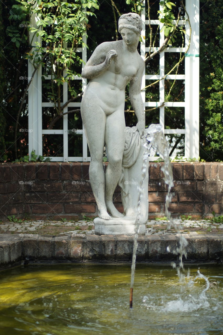 Brunnen Wasser Statue