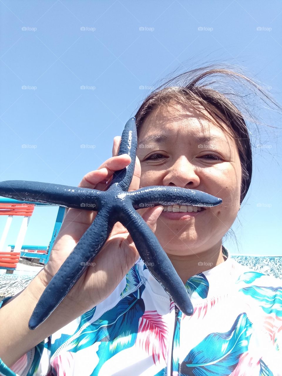 Starfish are marine invertebrates & are flat aquatic animals that move slowly and stick to the ocean they can live up to 35yrs.