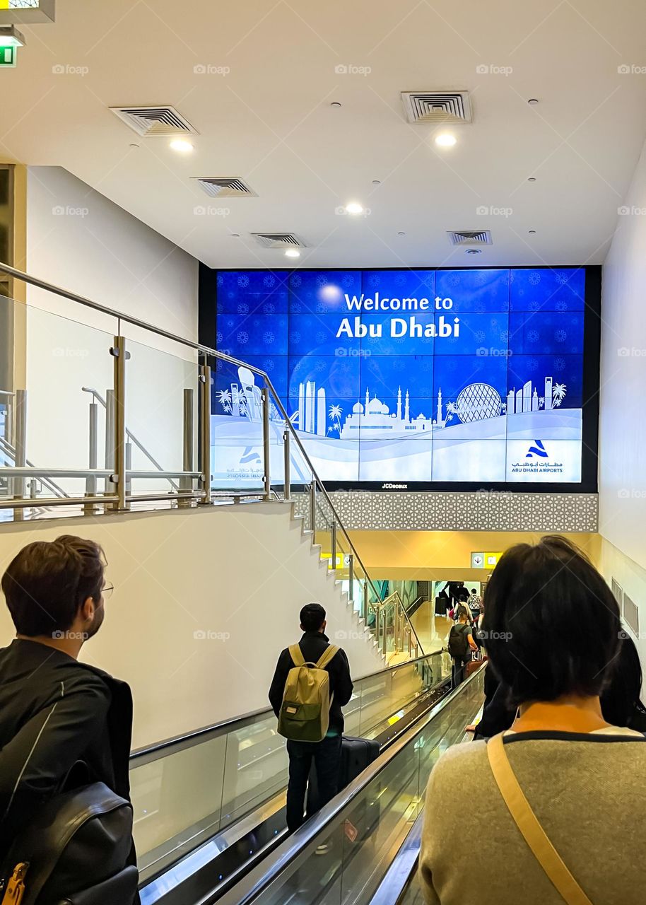 Airport Adventure, Welcome to Abu Dhabi