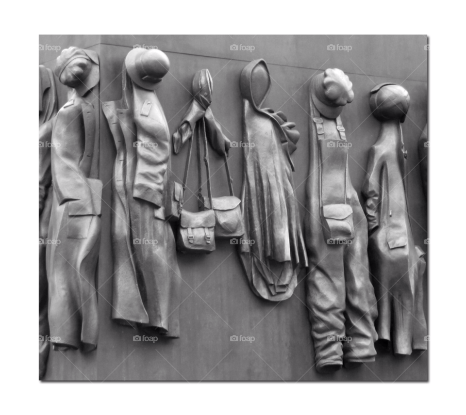 london statue memorial ww2 by 123smaller