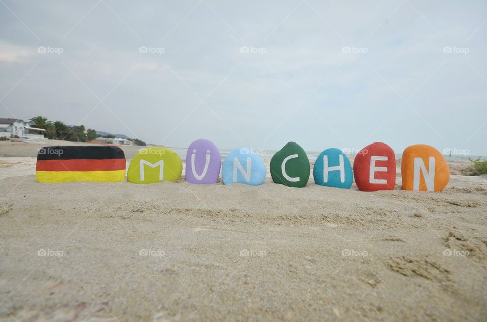 München, souvenir on colourful stones