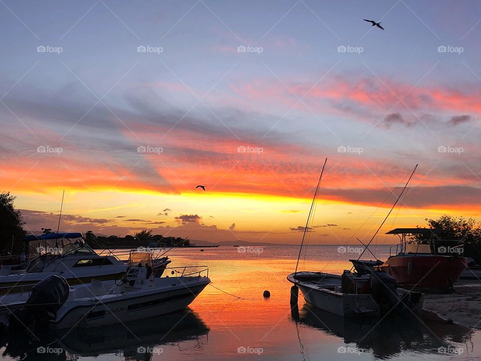Beautiful sunset in gorgeous Montego Bay Jamaica 🇯🇲