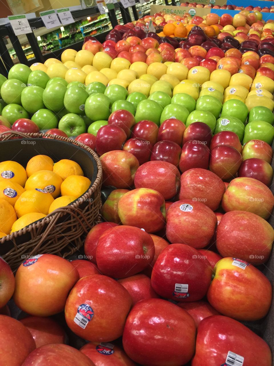 Crispy delicious fruits 