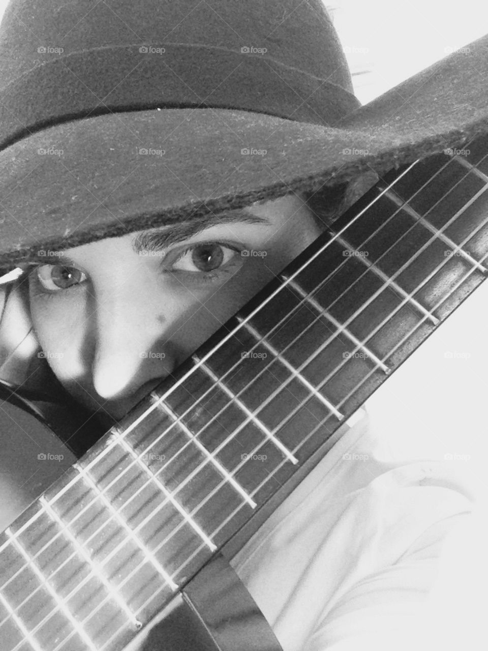 In the shadows of the music