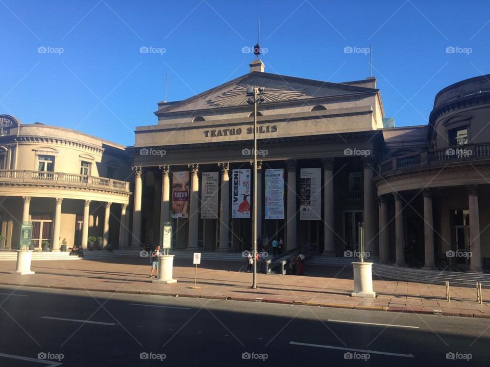 Teatro Montevidéu 