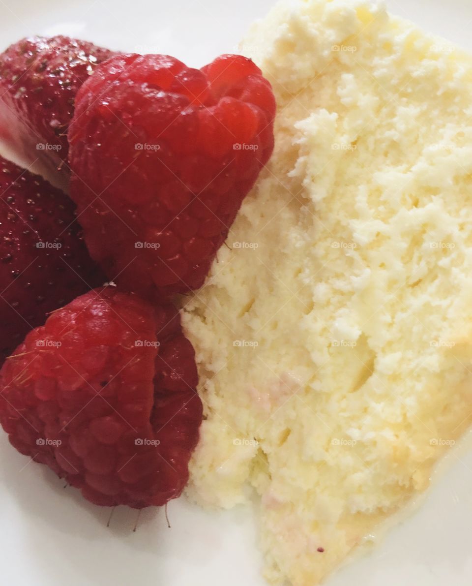 Cheesecake with fresh berries for dessert