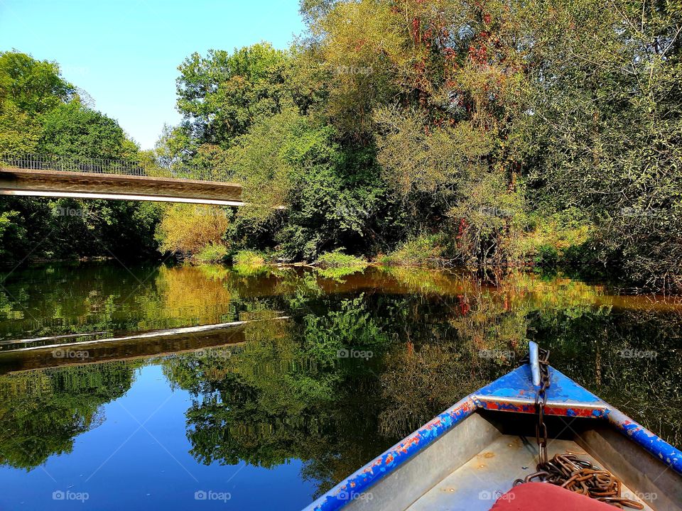mit dem Boot unterwegs