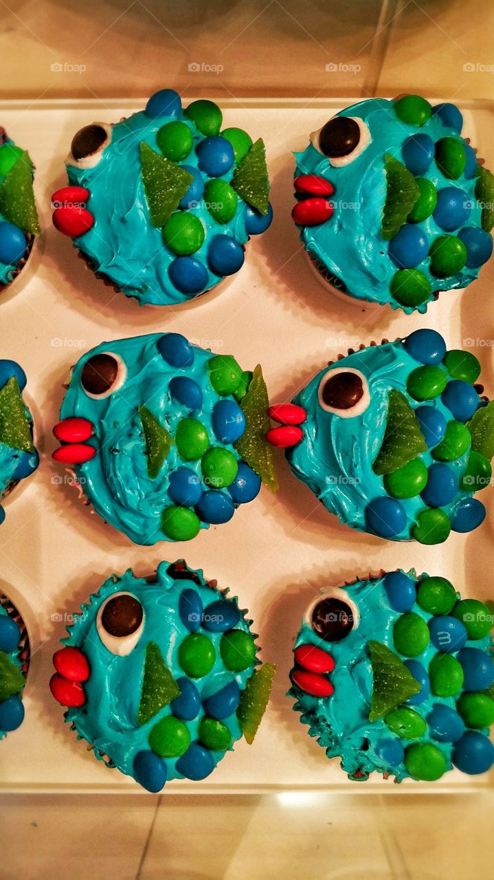 fish cupcakes!