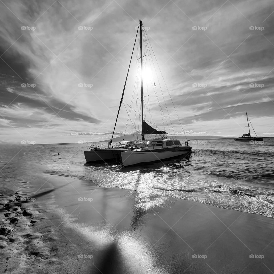 Blissful catamaran Cruise in Hawaii is a little slice of heaven.