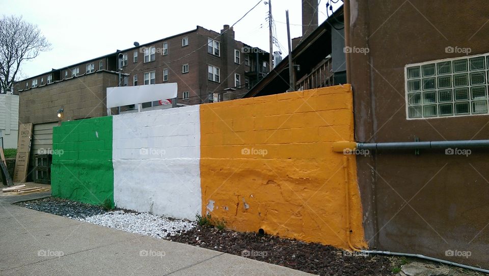 Dogtown Irish. Irish flag painted on wall outside pub in Dogtown neighborhood of St. Louis