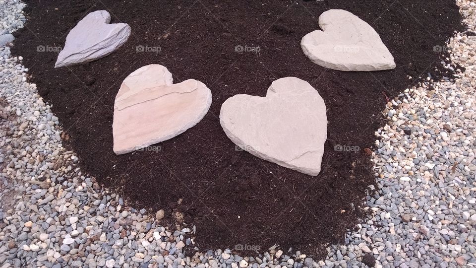 stone hearts. landscaping