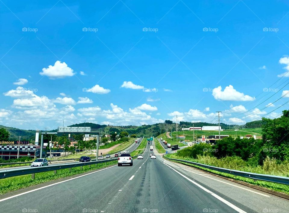 Estradão!
Na Rodovia Dom Pedro, o cenário está bonito.
📸
#FOTOGRAFIAéNOSSOhobby
#sky #céu #natureza #horizonte