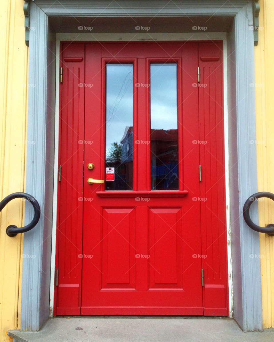 Red door. A red door in Oslo, Norway