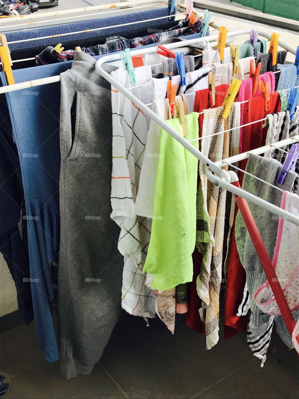 Laundry-rack-cloths