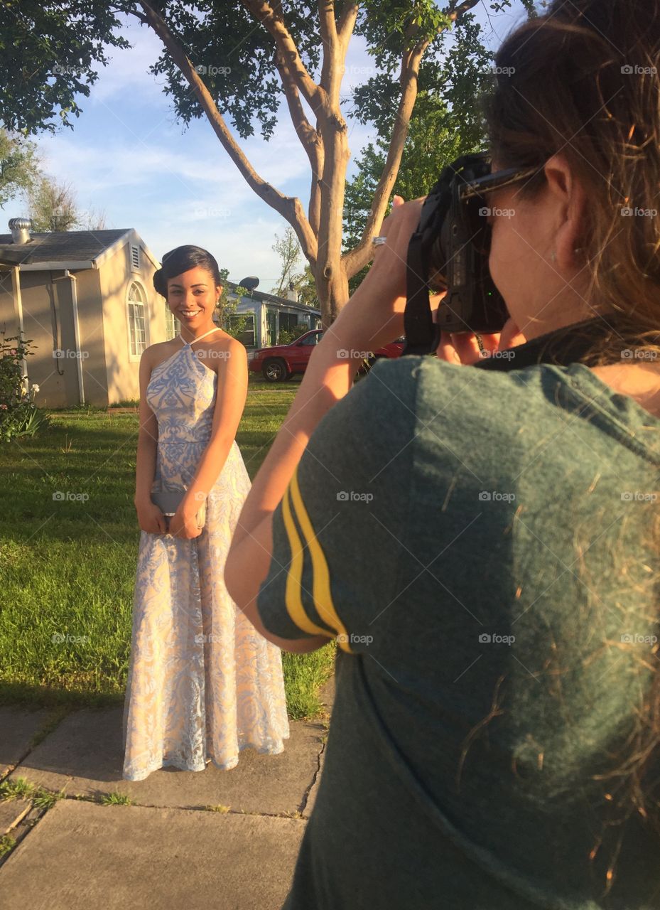prom paparazzi 