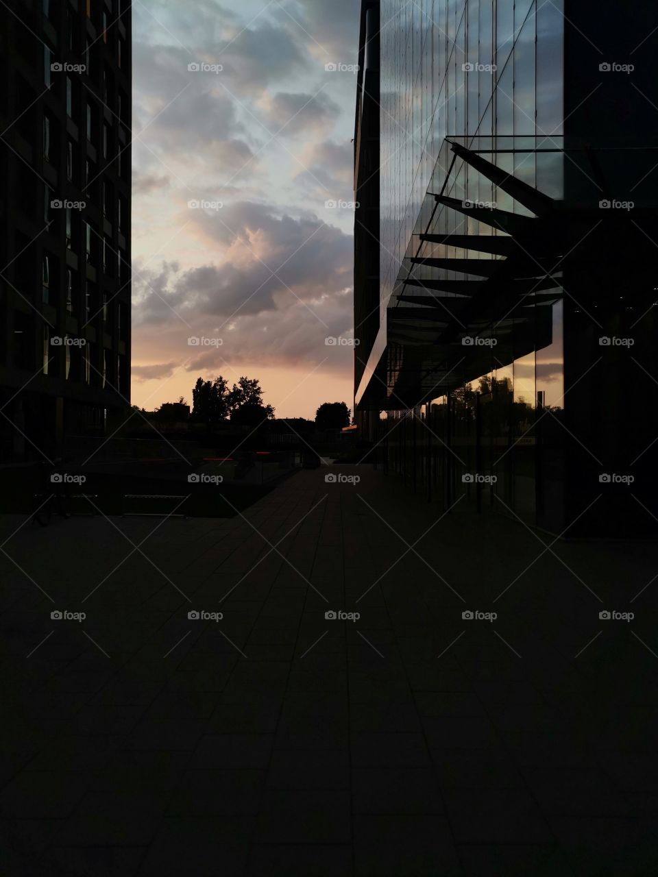 ⛅ View of the Stunning Summer Clouds at Sunset in Gdansk. Poland

❤ Can Be Used as Wallpaper and Enjoy Watching
