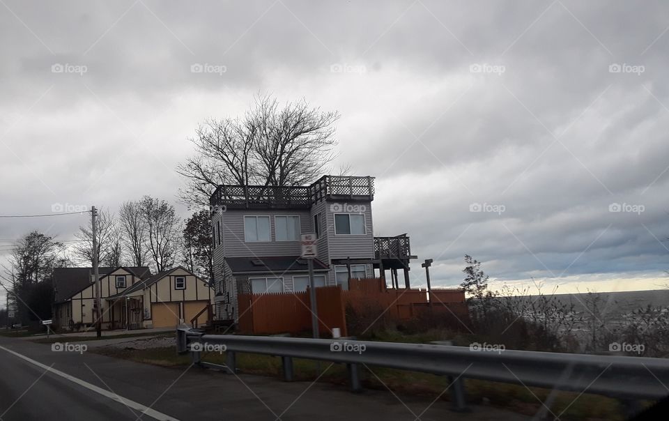 lake side home