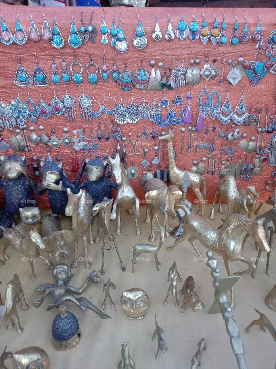 Old Moroccan accessories and decorations, handmade, expressing the traditions and customs of the Moroccan people in jewelry and decoration.