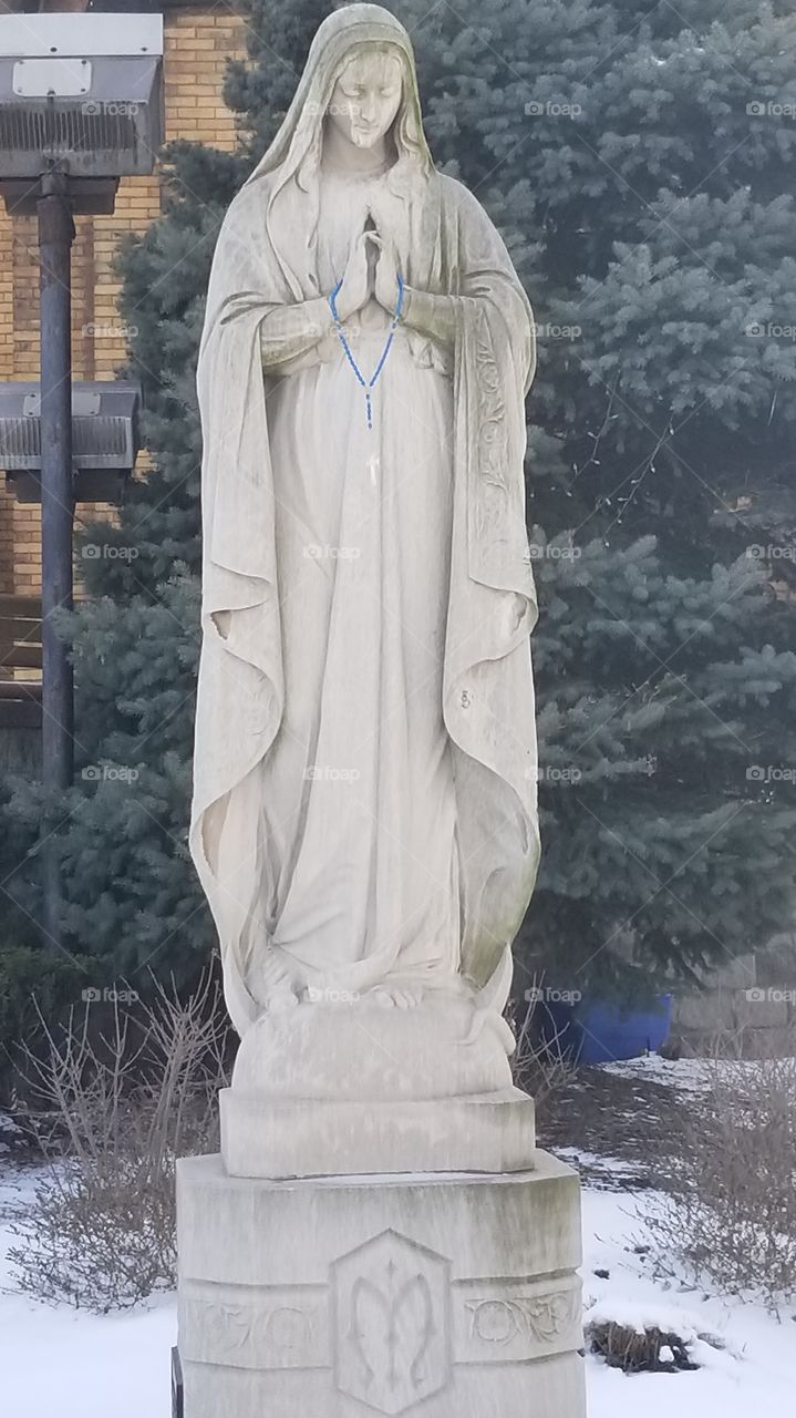 Statue of the Holy Mother Mary