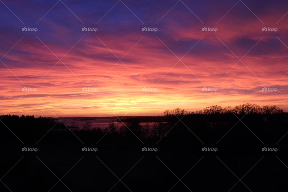 Awesome spectacle in the sky at sunset