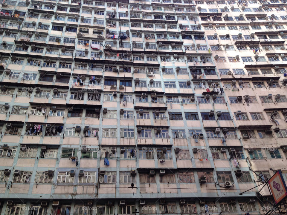 urban hong kong residential building by lisecarp
