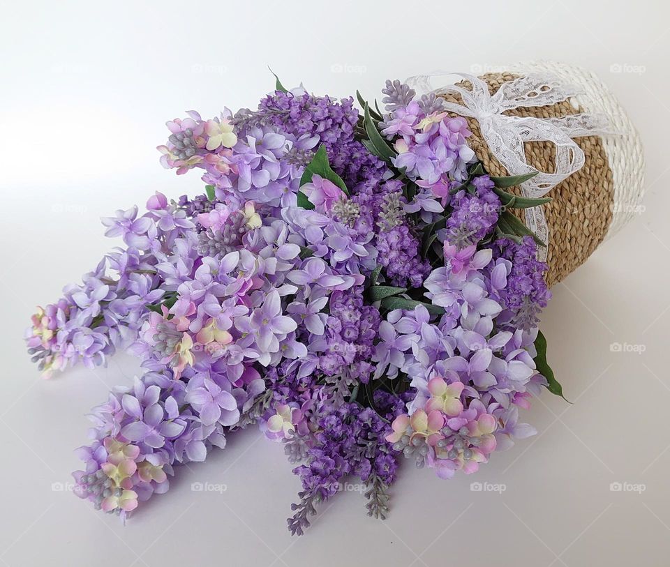 Spring mood💜 Flowers in a basket💜 Lilac 💜