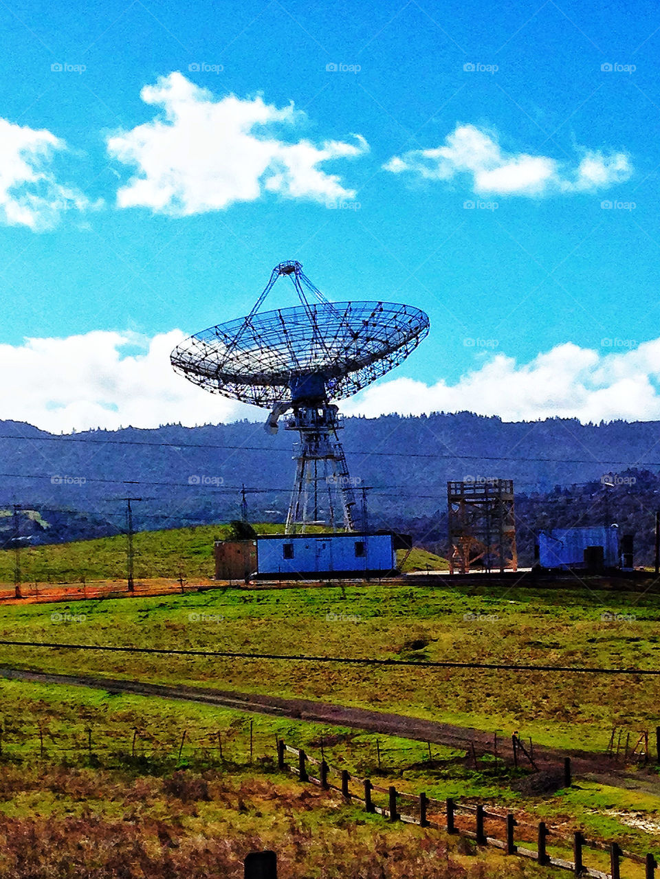 Radio astronomy telescope scans the sky for signs of alien life in the