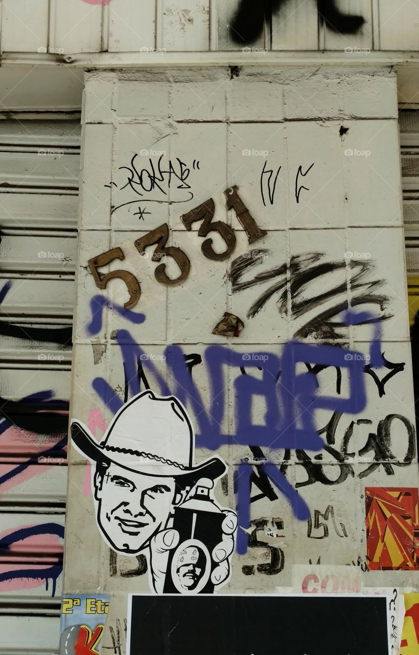graffiti  XVI