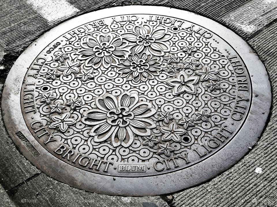 Floral pattern on manhole