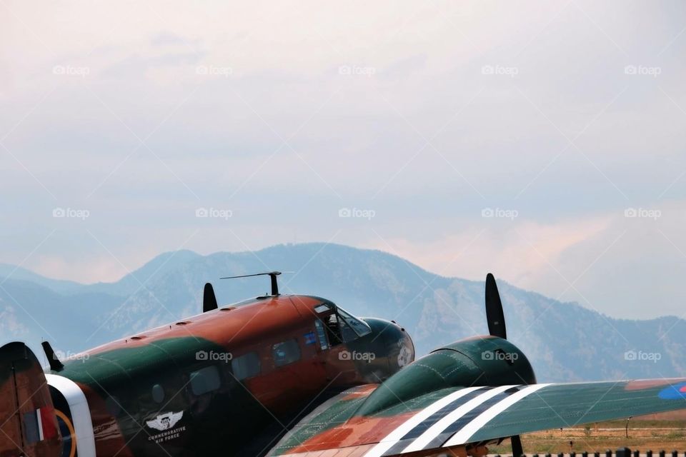 Old war plane 