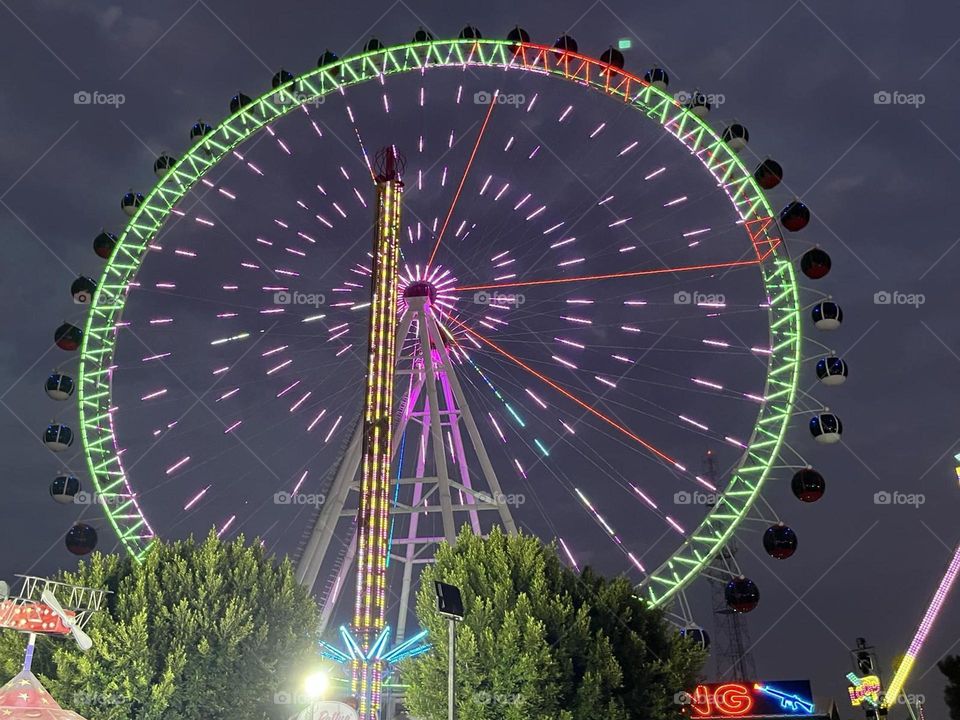 Ferris wheel