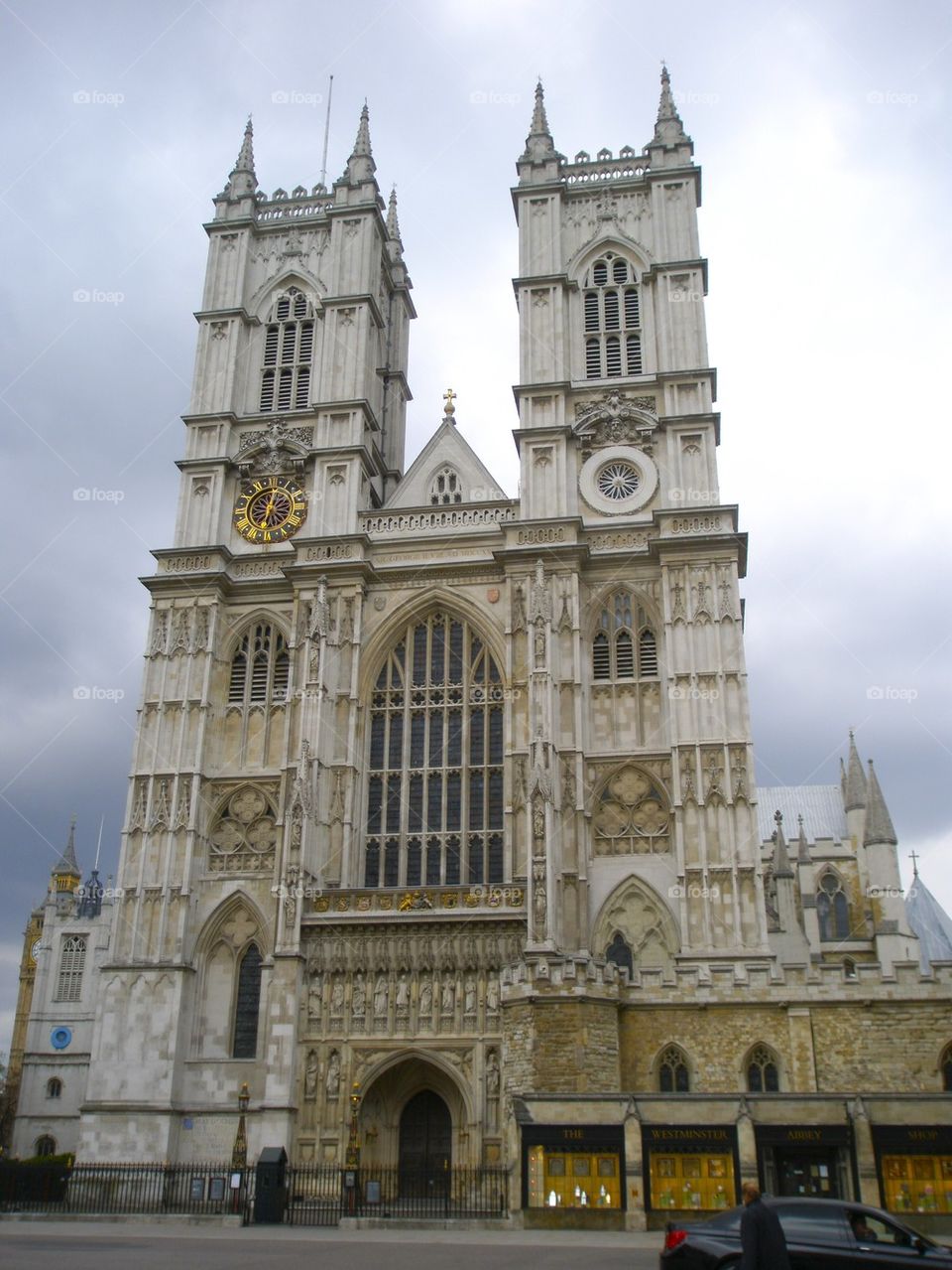 THE WESTMINSTER ABBEY LONDON, ENGLAND